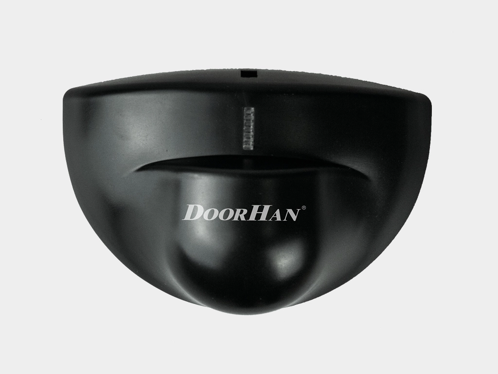 Датчик-радар автоматических дверeй.